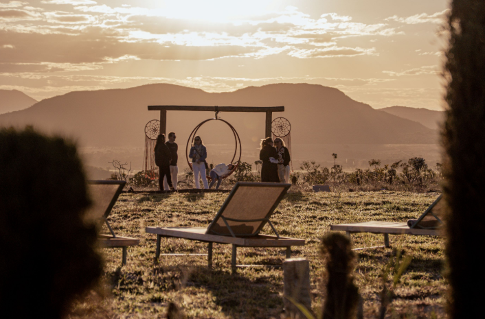 Mirante do Alto inaugura com evento sensorial na Chapada dos Veadeiros