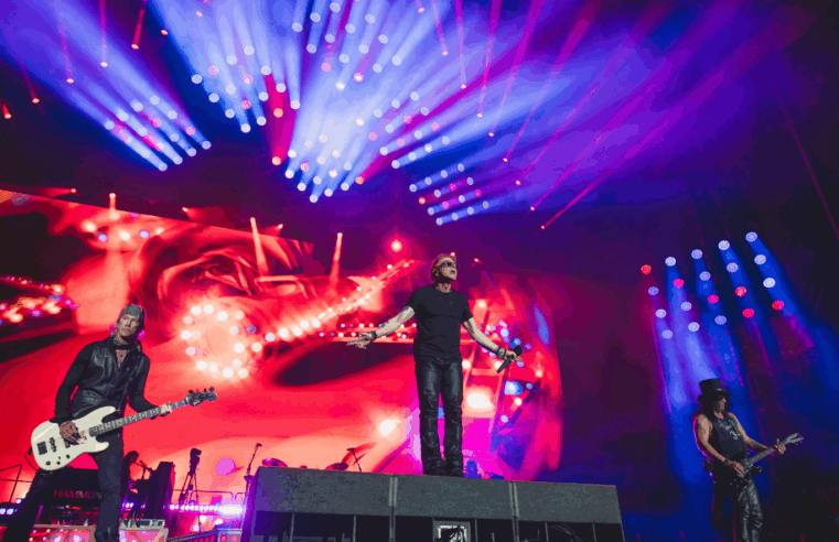 Guns N’ Roses fecha turnê no Brasil com show histórico na Capital Federal
