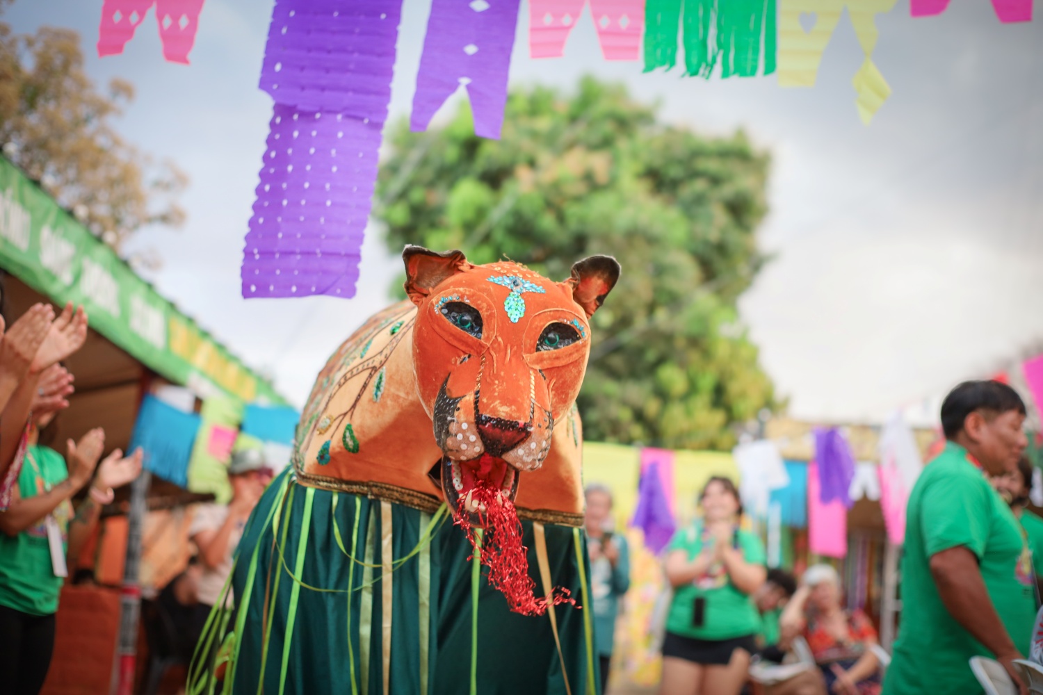 Janeiro no CCBB Brasília tem Dia de Rolê ao ar livre com jogos ancestrais e performance da Casa Moringa