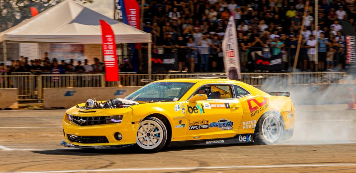Mega Drift promete um final de semana de muita fumaça e adrenalina em Brasília