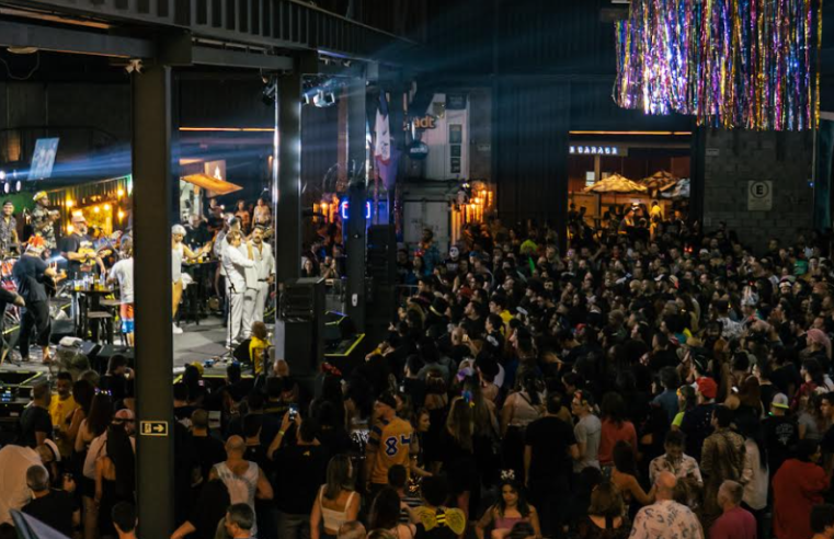 Galpão 17 celebra oito anos com shows de Dave Evans, primeiro vocalista do AC/DC